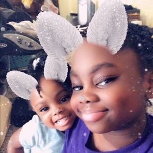 Meet your Posher, Robin